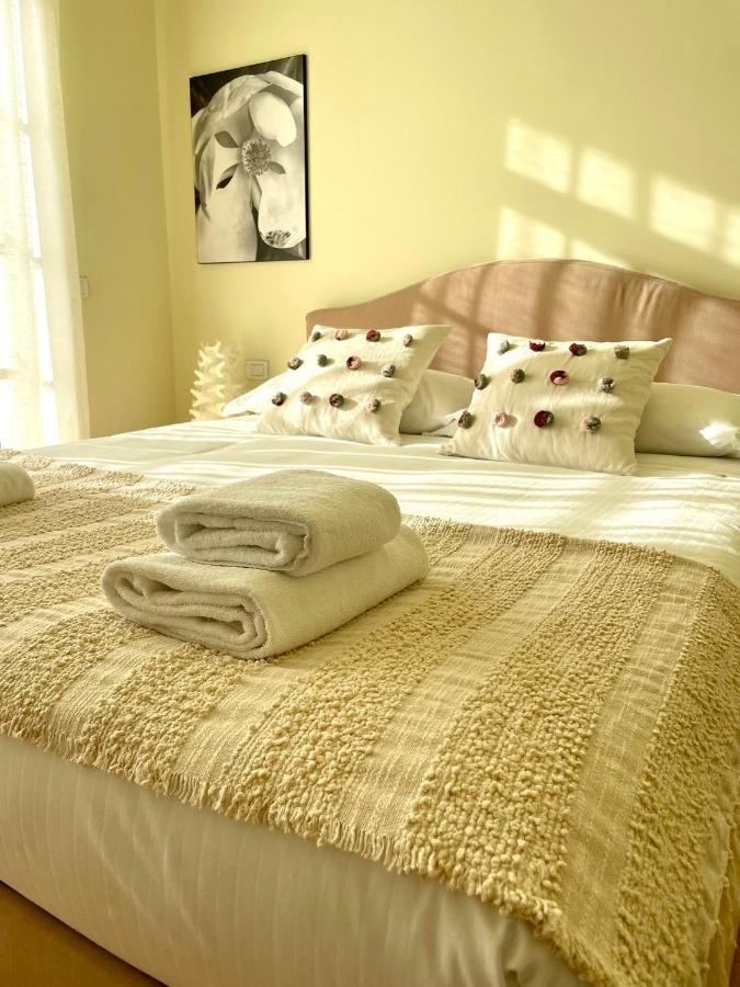 Luxury Four-Room Apartment In Monza Centro - 2 Min Walk To Train Station Exteriér fotografie